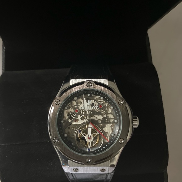 Hublot Silver Black Mechanical Watch - Picture 3 of 4
